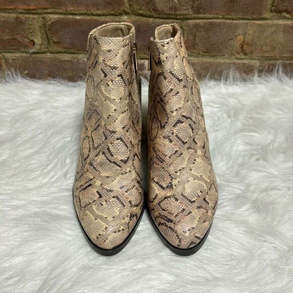 Bamboo Women’s Snakeskin Heeled Bootie Size 8 NEW - Picture 2 of 8